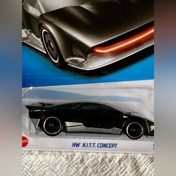 Mattel Hot Wheels Knight Rider HW K.I.T.T. Concept (Black) 2023 HW Screen Time - Picture 7 of 16